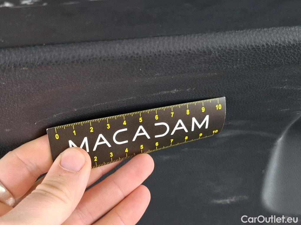  Toyota  Corolla TOYOTA  Touring Sports / 2018 / 5P / Break Hybride 122h Dynamic Business Stage Acad #3