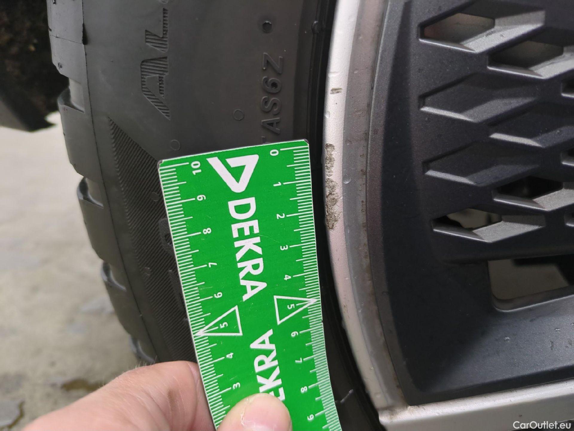  Skoda  Karoq SKODA  / 2017 / 5P / SUV 2.0 TDI 116ch Business #8