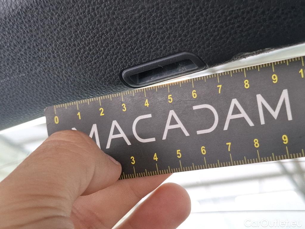  Toyota  Corolla TOYOTA  Touring Sports / 2018 / 5P / Break Hybride 184h Dynamic Business Beyond Zer #45