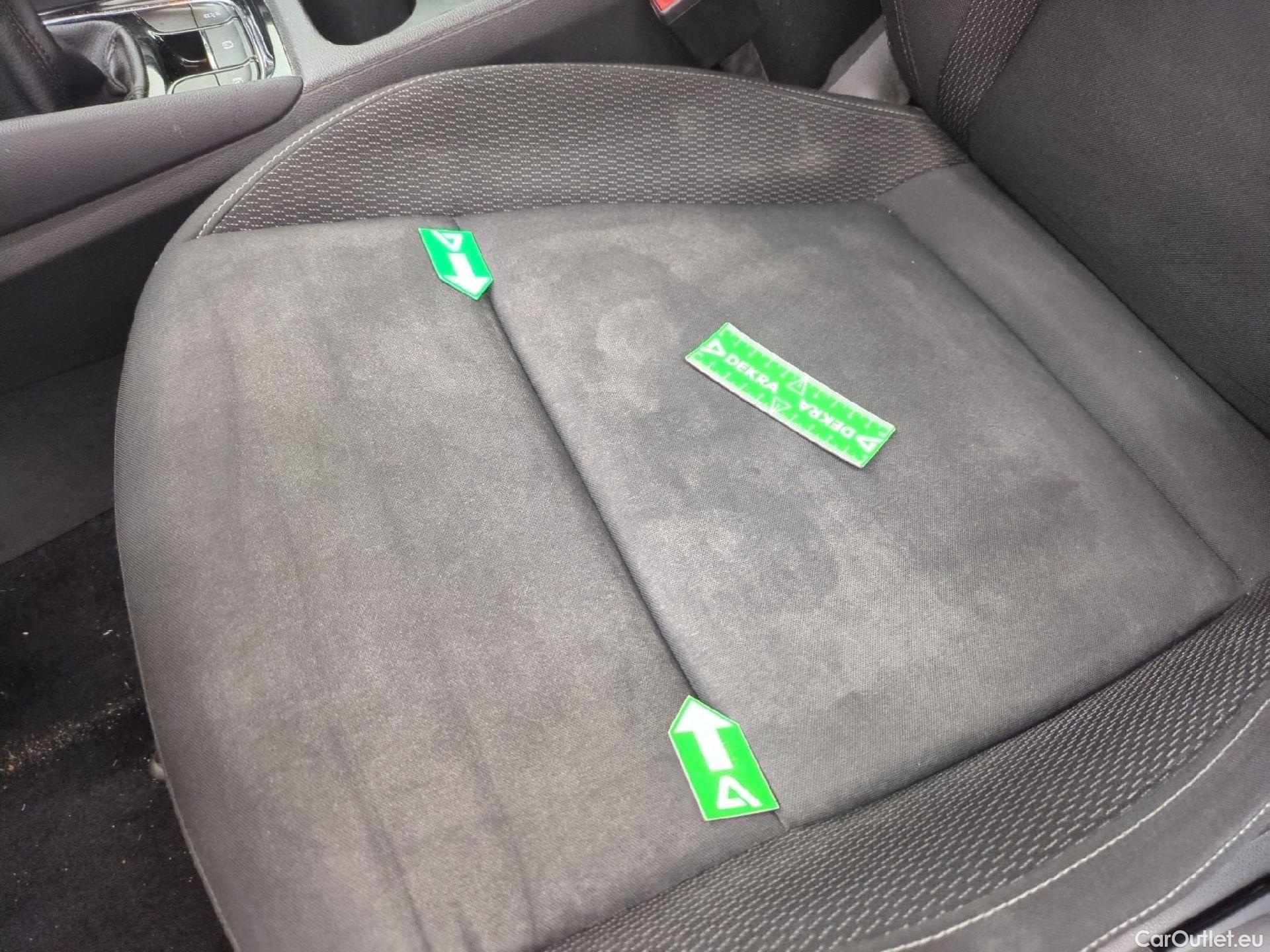  Skoda  Karoq SKODA  / 2017 / 5P / SUV 2.0 TDI 116ch Business #15