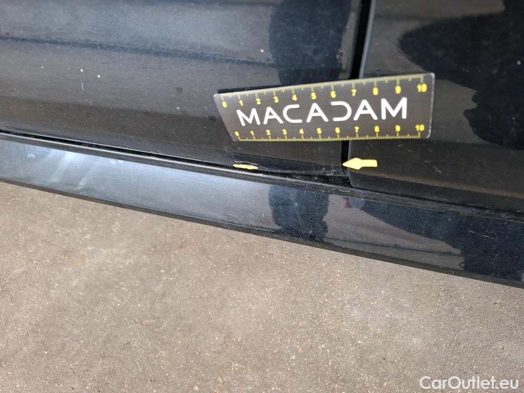  Toyota  Corolla TOYOTA  / 2018 / 5P / Berline Hybride 122h Dynamic Business Stage Acad #3