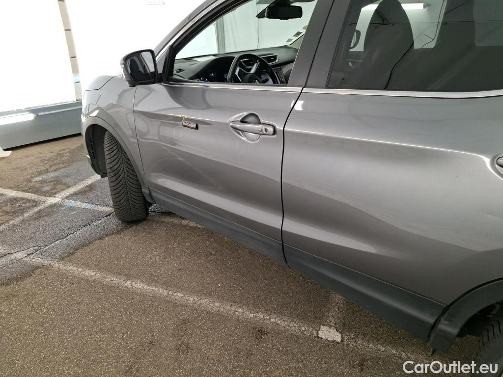  Nissan  Qashqai NISSAN  5p Crossover 1.6 DCI 130 Xtronic Drive Edition #42