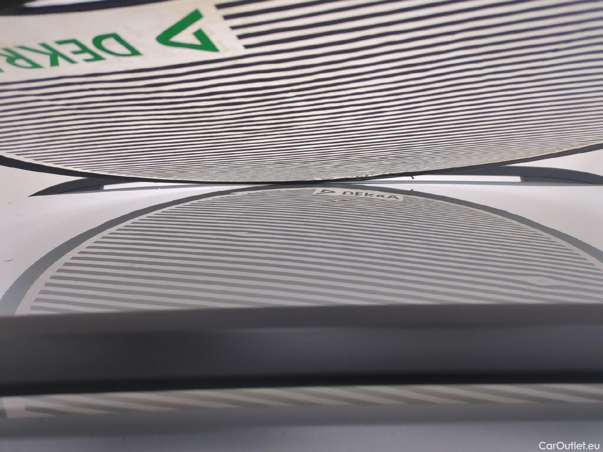  Skoda  Karoq SKODA  / 2017 / 5P / SUV 2.0 TDI 116ch Business #57