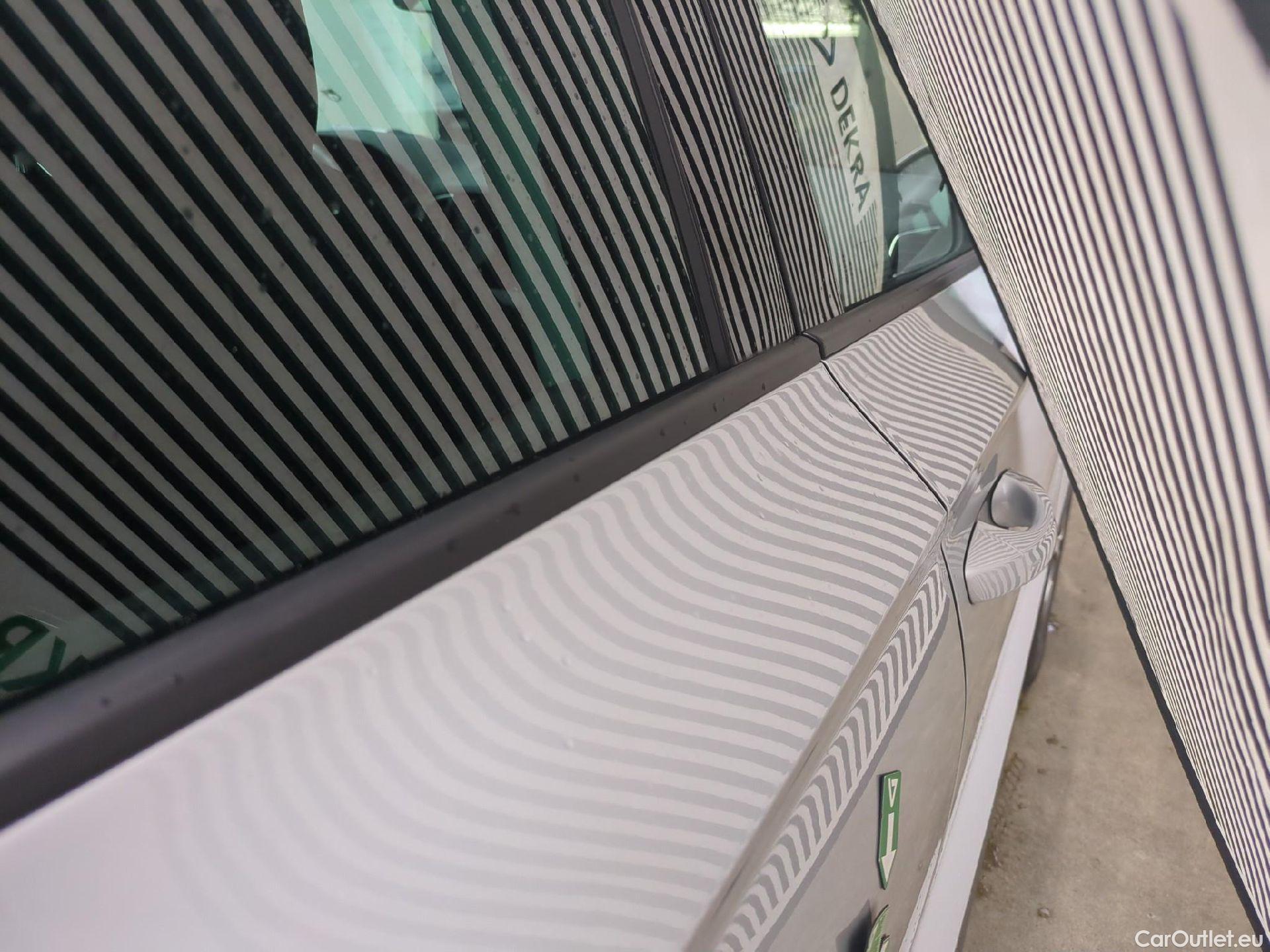  Skoda  Karoq SKODA  / 2017 / 5P / SUV 2.0 TDI 116ch Business #69