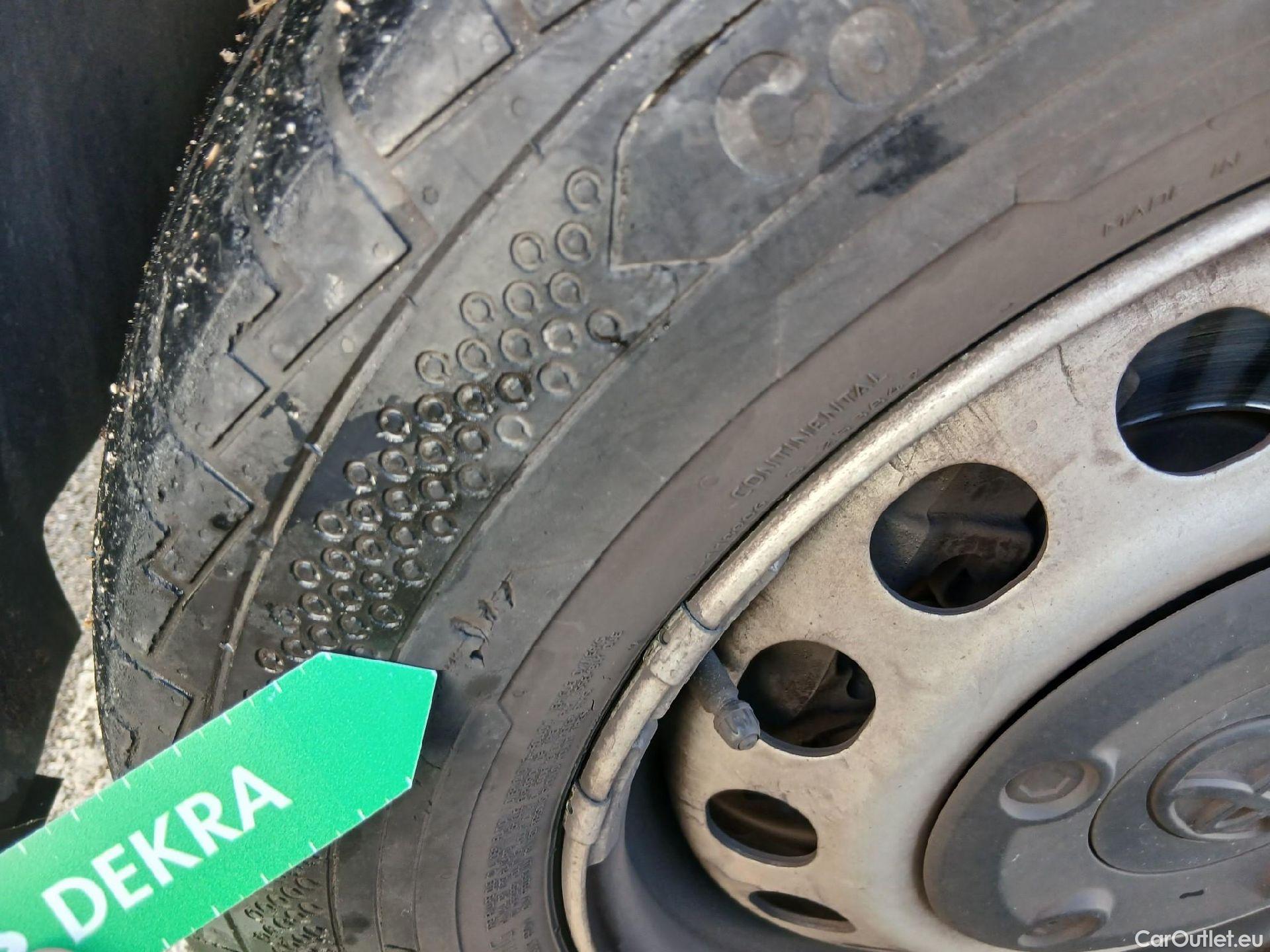  Toyota  Proace TOYOTA  / 2020 / 4P / furgón 1.5D 100CV GX 1PL 2PT L1 #2