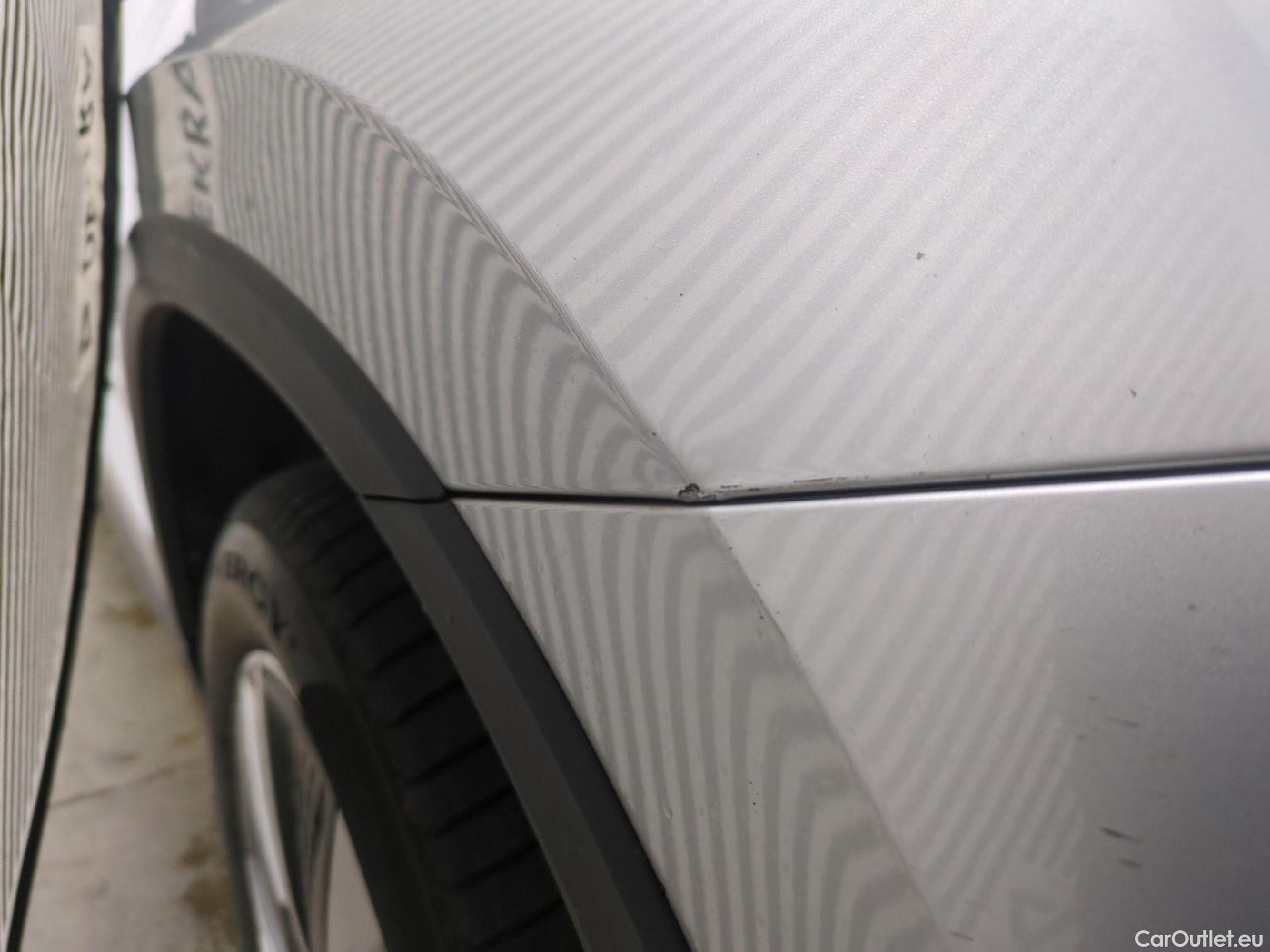  Skoda  Karoq SKODA  / 2017 / 5P / SUV 2.0 TDI 116ch Business #34