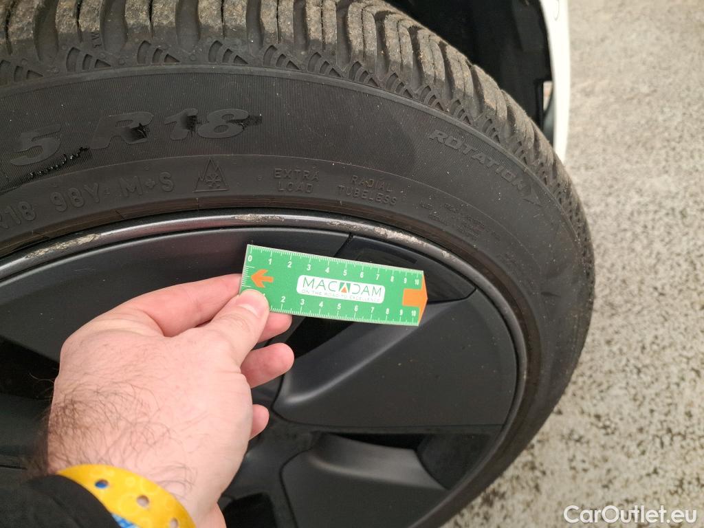  Tesla  Model 3 TESLA  / 2018 / 4P / Berline Grande Autonomie #19