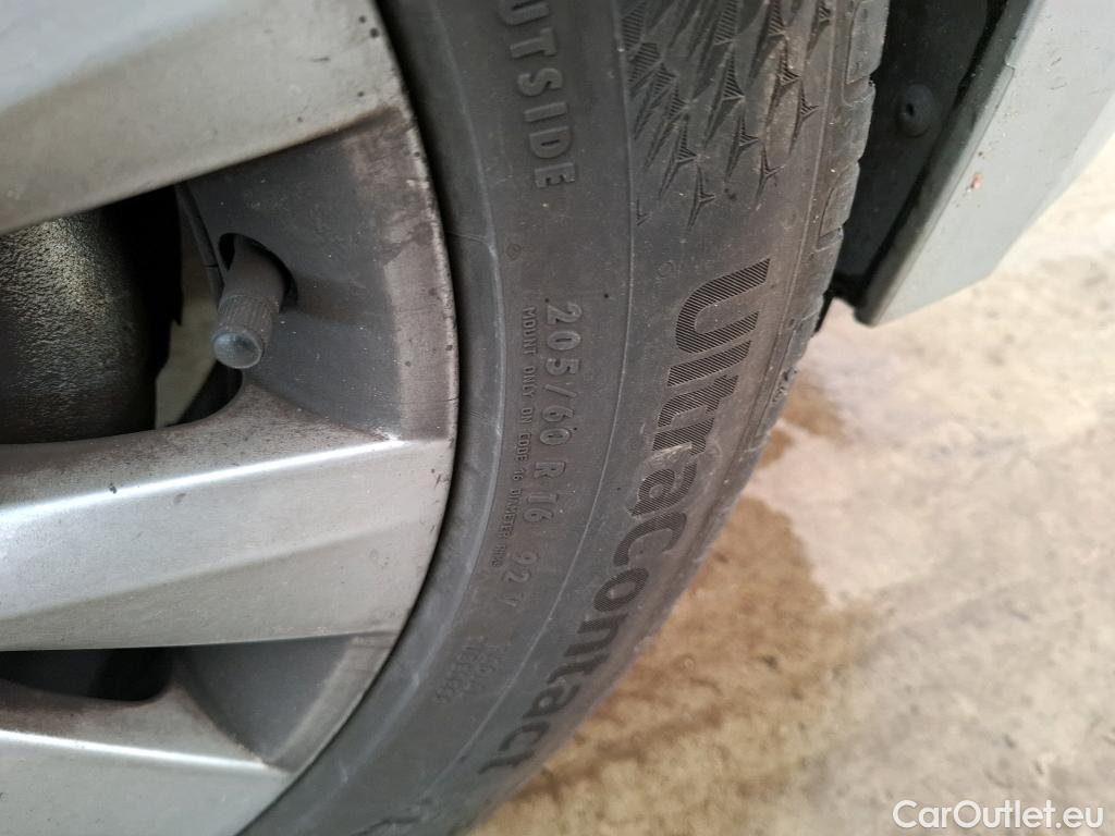  Skoda  KAMIQ  Business 1.0 TSI 110CV BVA7 E6d #8