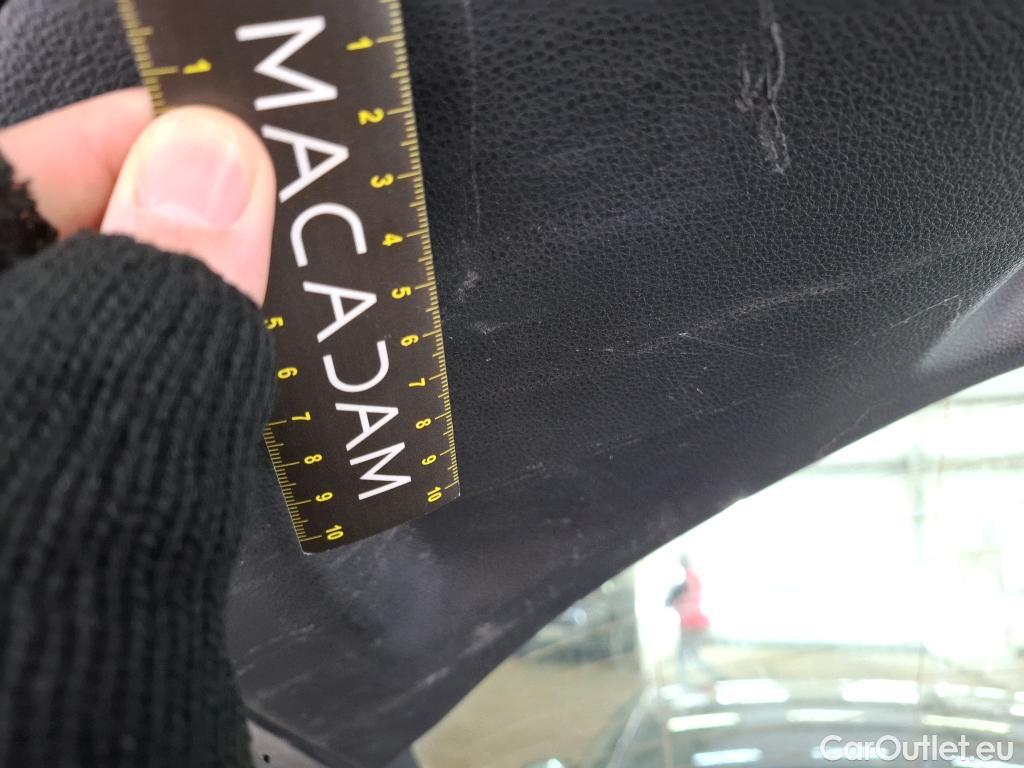  Toyota  Corolla TOYOTA  / 2018 / 5P / Berline Hybride 122h Dynamic Business Stage Acad #17