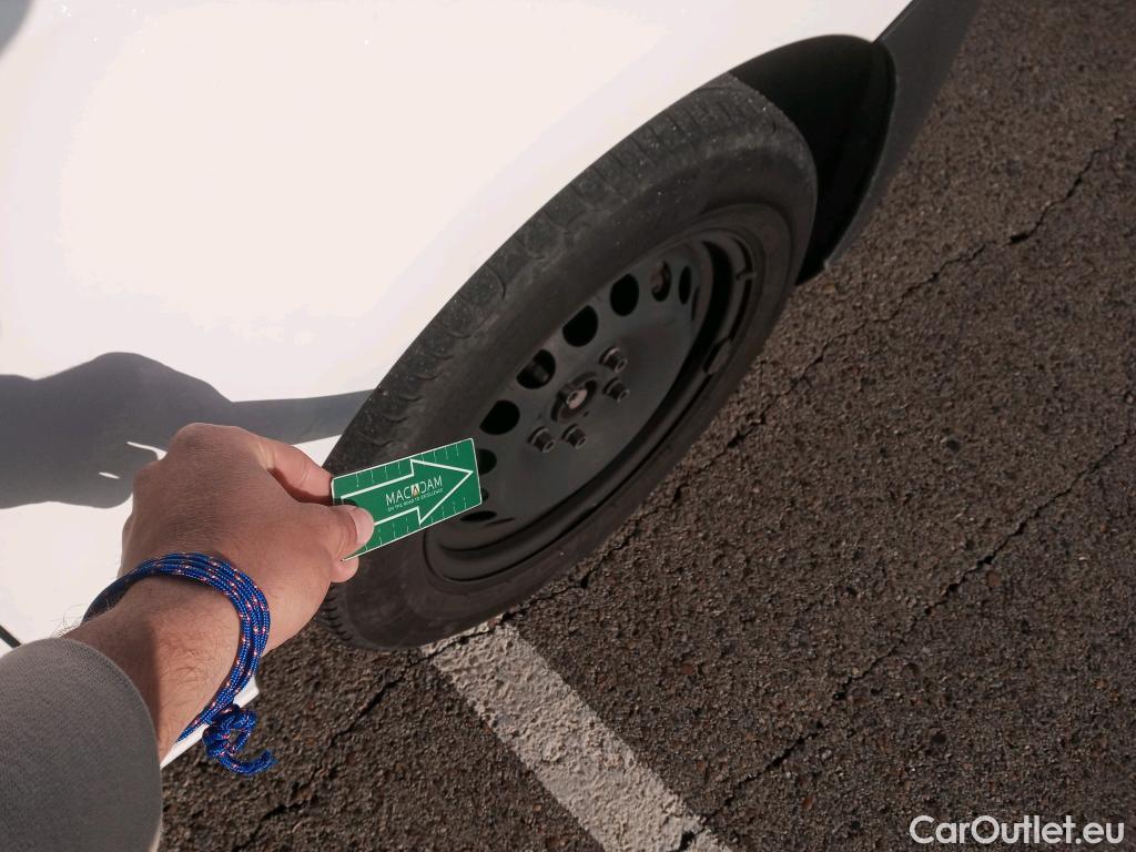  Volkswagen  Caddy VOLKSWAGEN  / 2020 / 4P / combi Kombi 2.0 TDI 75kW (102CV) (CX) #50