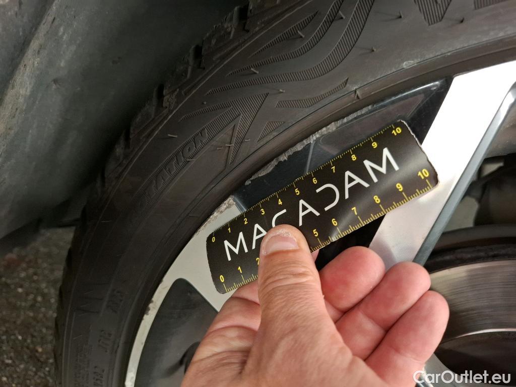  Nissan  Qashqai NISSAN  5p Crossover 1.6 DCI 130 Xtronic Drive Edition #10