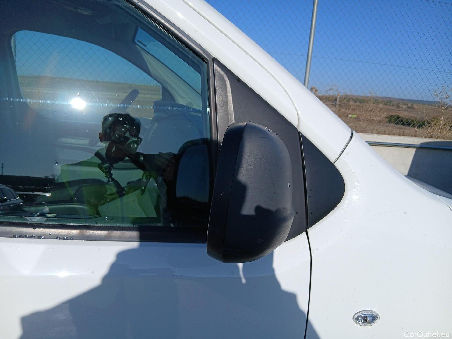  Toyota  Proace TOYOTA  / 2020 / 4P / furgón 1.5D 100CV GX 1PL 2PT L1 #44