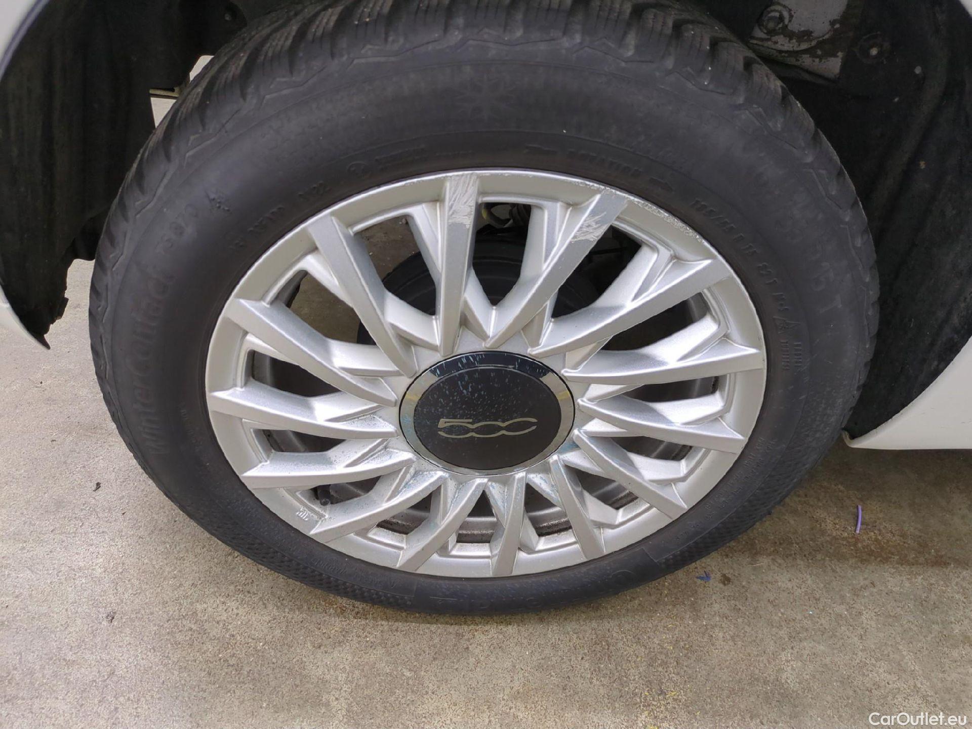  Fiat  500 FIAT  / 2015 / 3P / Berline 1.0 70ch BSG Dolcevita #14