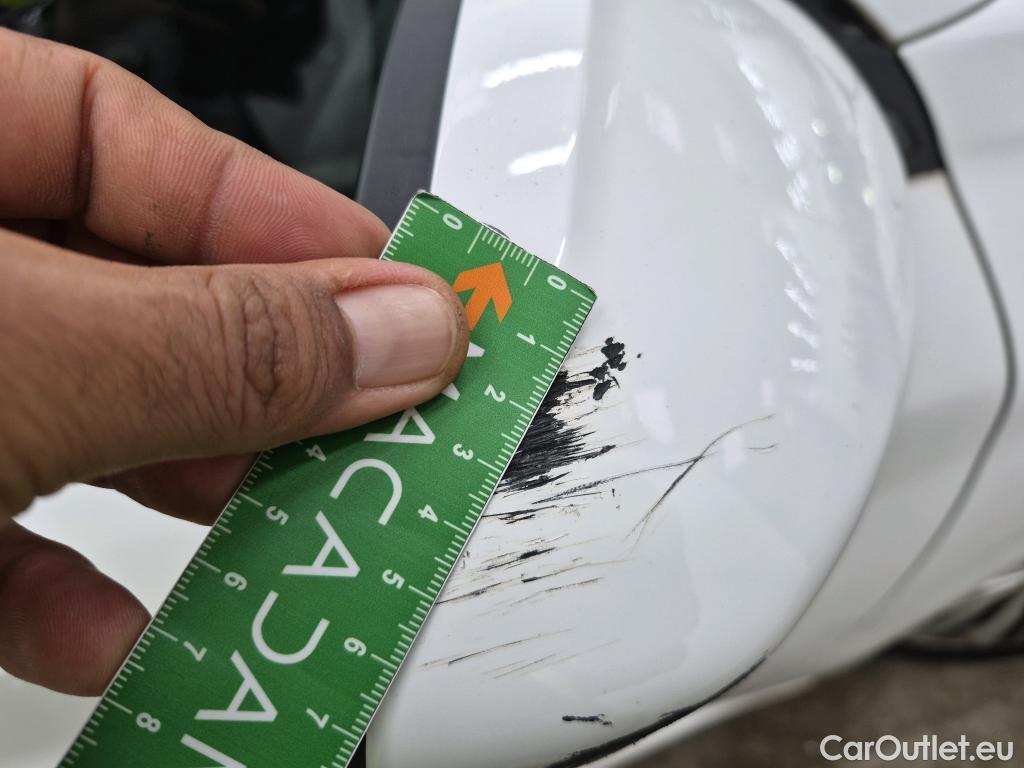  Peugeot  208  Premium 1.5 HDi 100CV BVM6 E6d #31