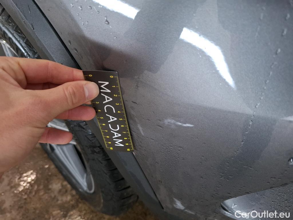  Mercedes  GLA MERCEDES-BENZ  / 2020 / 5P / SUV 2.0  250 AMG LINE 4MATIC DCT #2