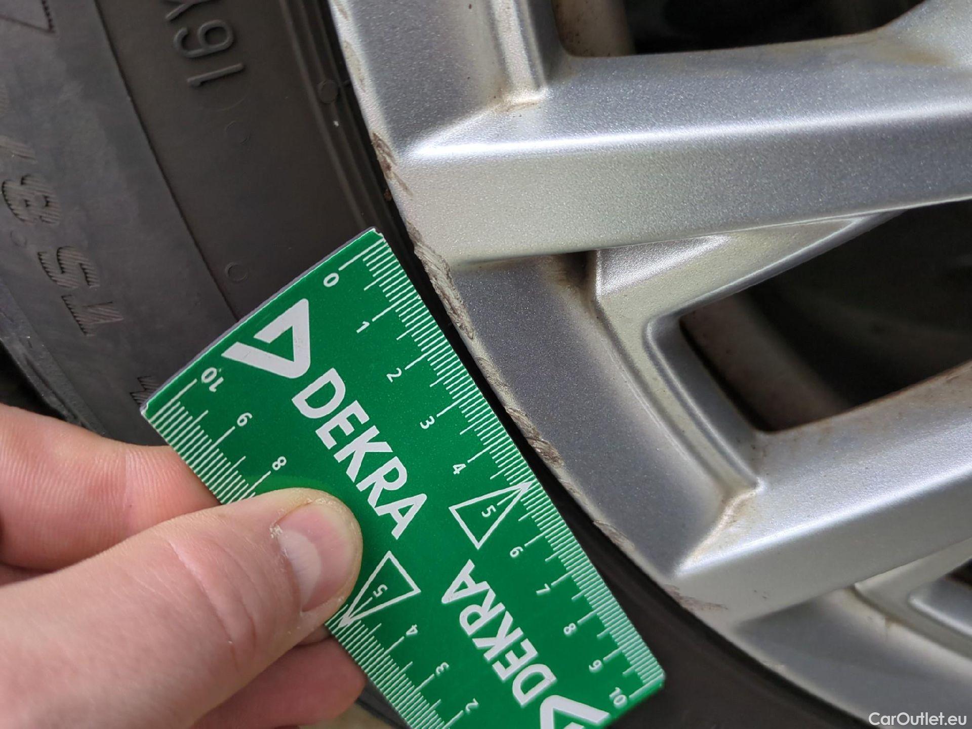  Fiat  500 FIAT  / 2015 / 3P / Berline 1.0 70ch BSG Dolcevita #9