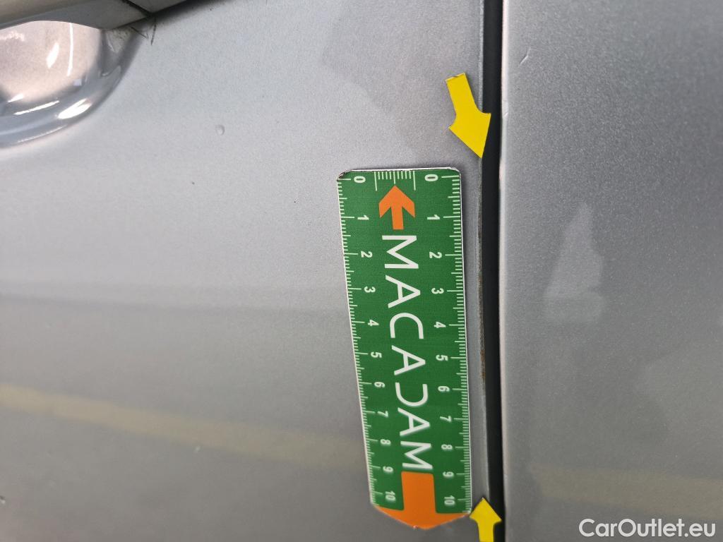  Peugeot  208  Active Business 1.6 HDi 75CV BVM5 E6 #12