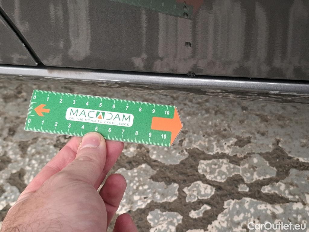  Mercedes  B-Klasse MERCEDES-BENZ Classe B / 2019 / 5P / monospace B 180 d Business Line Edition BA7 #21