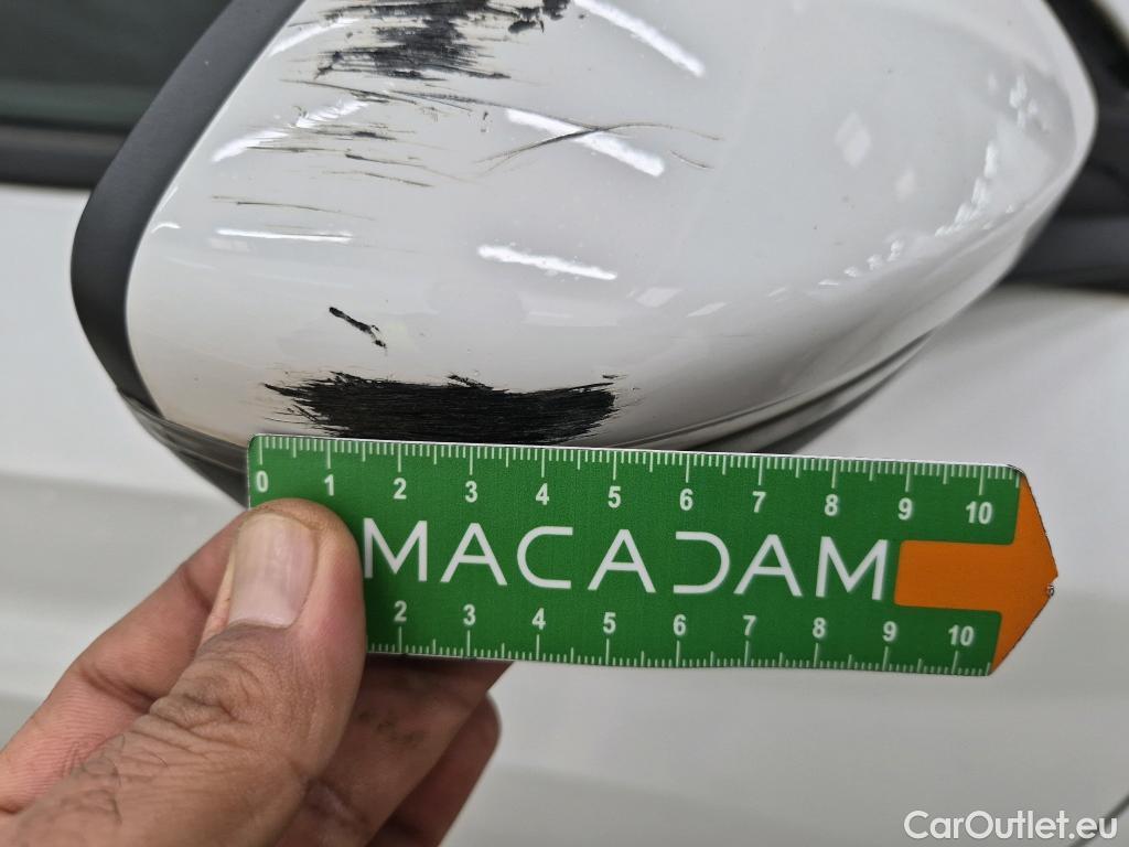  Peugeot  208  Premium 1.5 HDi 100CV BVM6 E6d #30