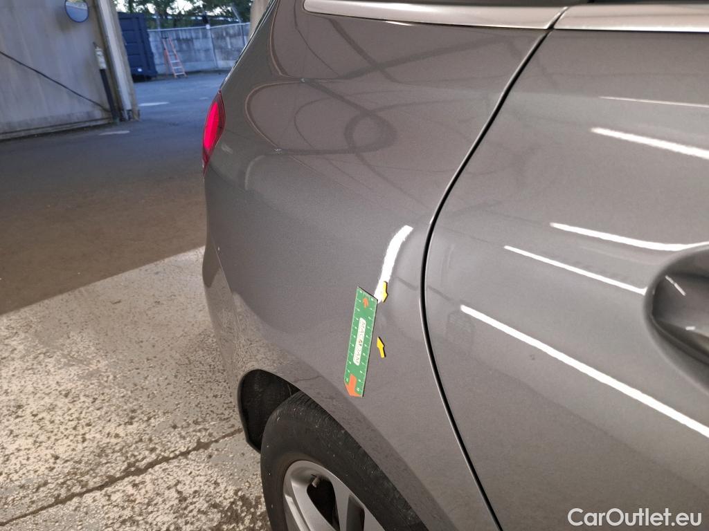  Mercedes  B-Klasse MERCEDES-BENZ Classe B / 2019 / 5P / monospace B 180 d Business Line Edition BA7 #31