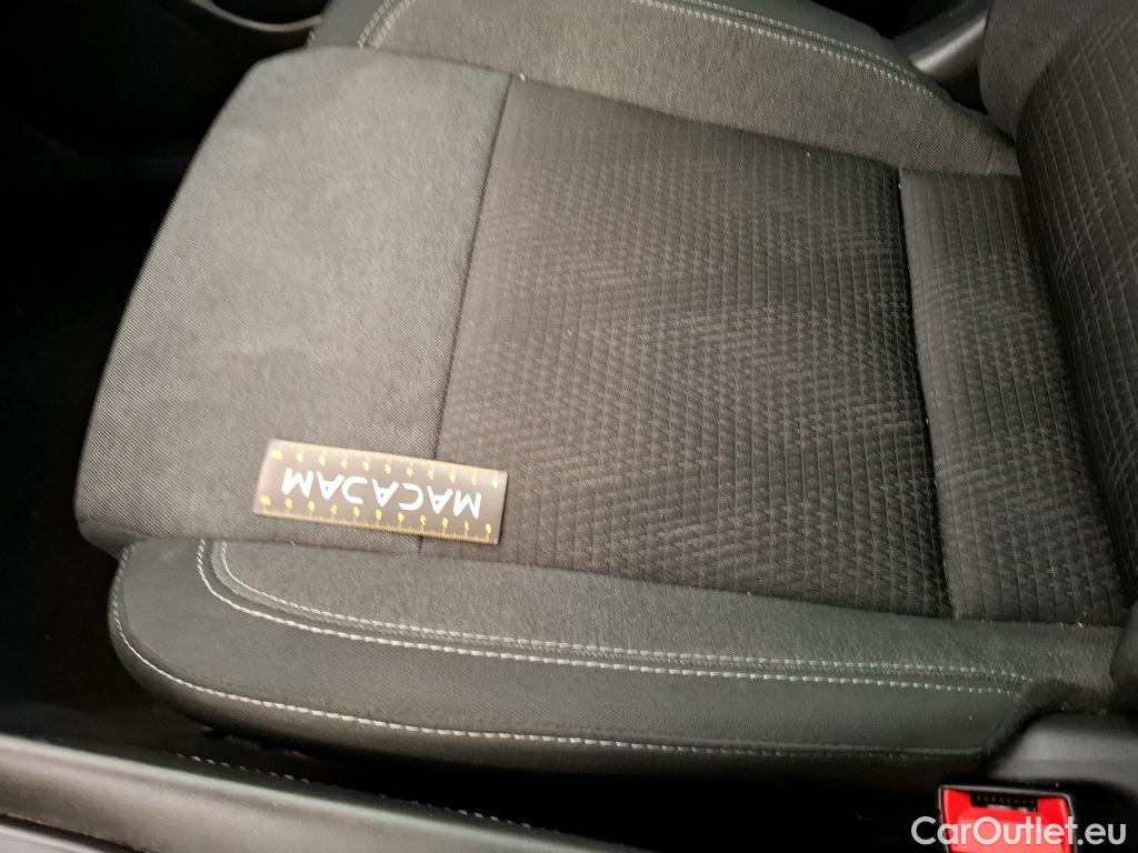  Nissan  Qashqai NISSAN  / 2021 / 5P / Crossover 1.3 MHEV 158ch Xtronic N-Style(SP) #13