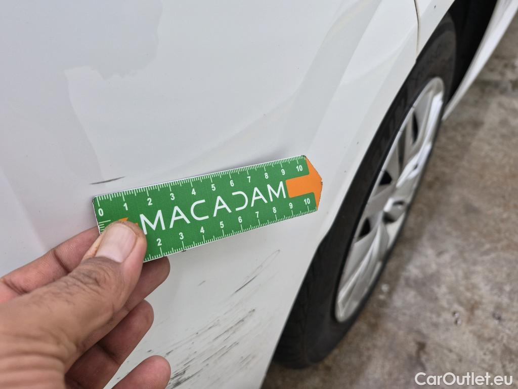  Peugeot  208  Premium 1.5 HDi 100CV BVM6 E6d #19