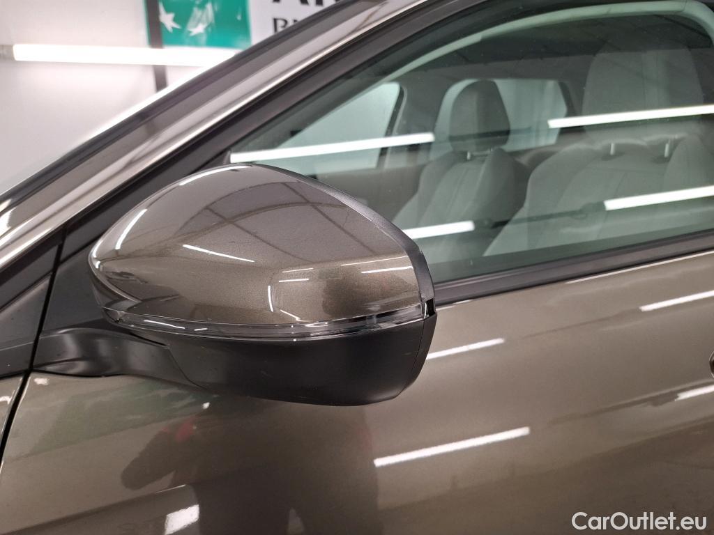  Peugeot  3008  Allure Business 1.5 HDi 130CV BVM6 E6d #27