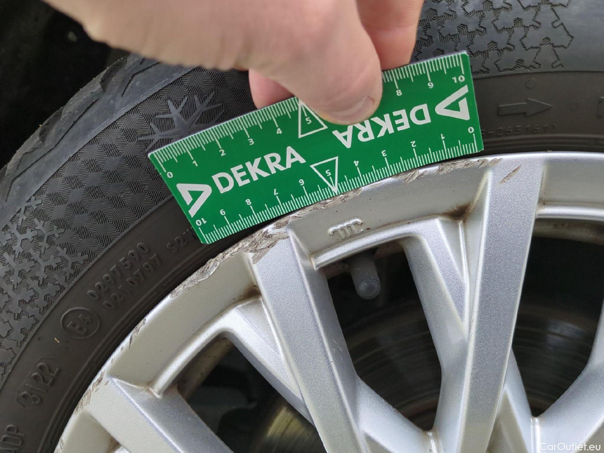  Fiat  500 FIAT  / 2015 / 3P / Berline 1.0 70ch BSG Dolcevita #10