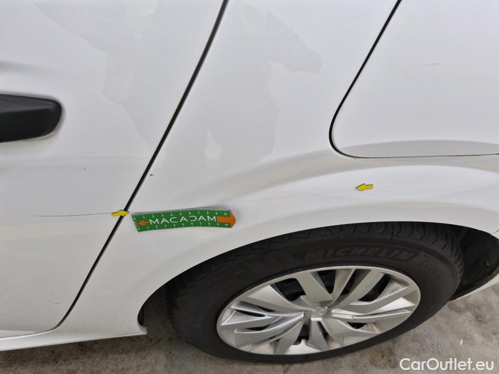  Peugeot  208  Premium 1.5 HDi 100CV BVM6 E6d #5