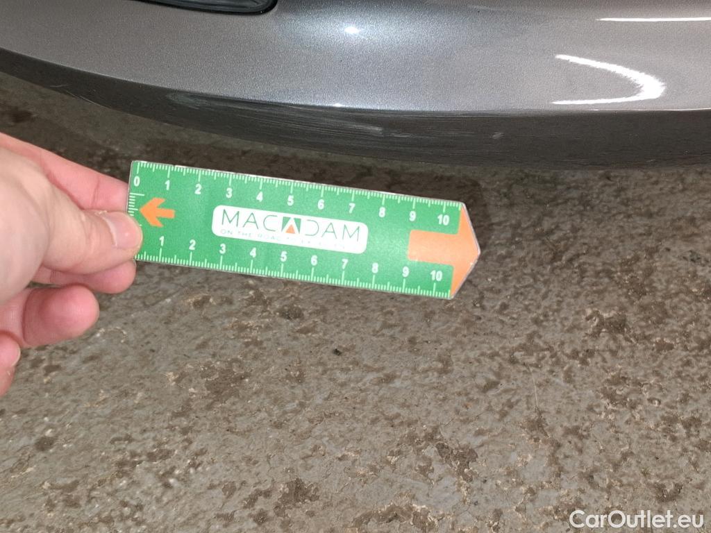  Mercedes  B-Klasse MERCEDES-BENZ Classe B / 2019 / 5P / monospace B 180 d Business Line Edition BA7 #12