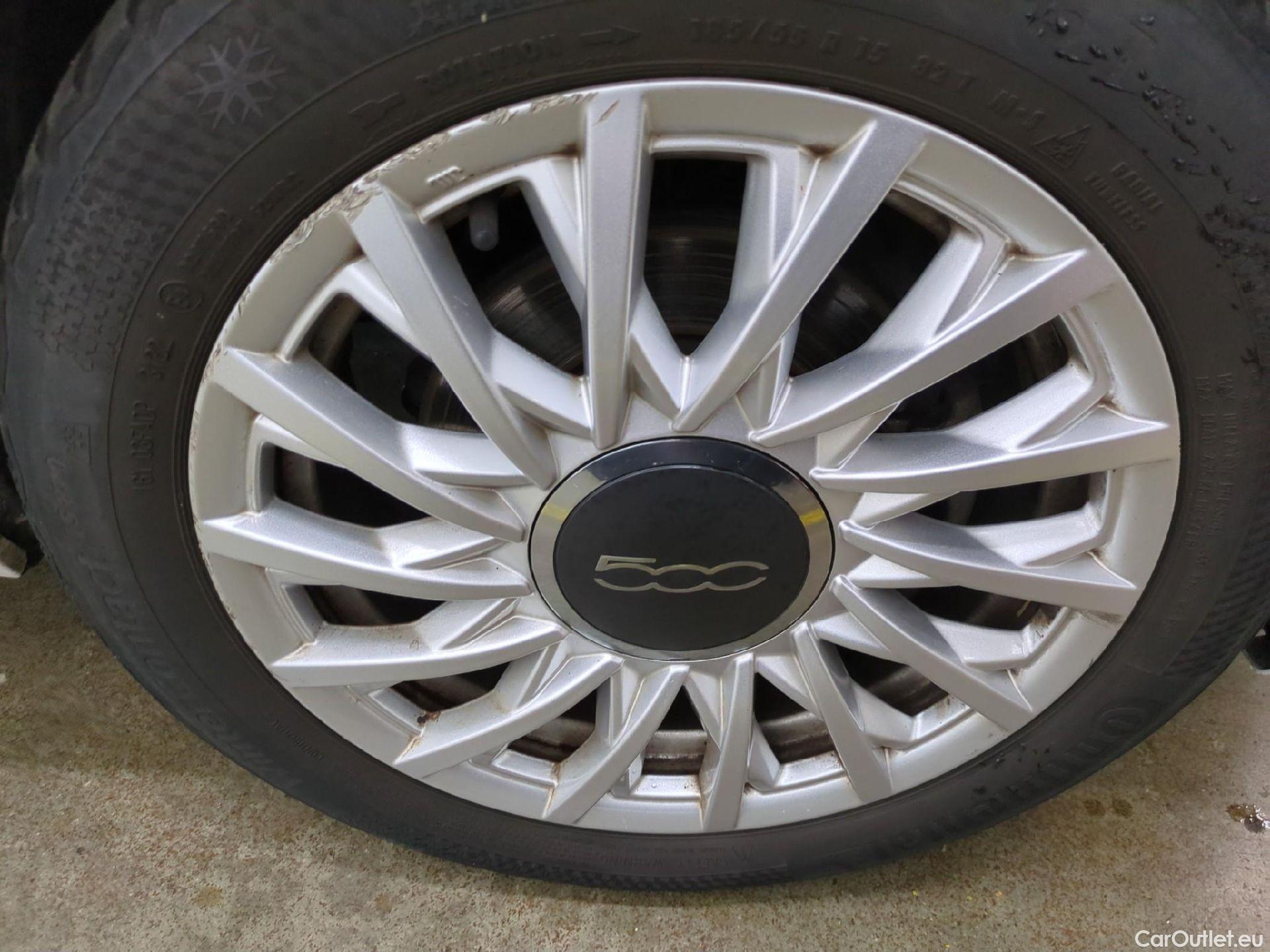  Fiat  500 FIAT  / 2015 / 3P / Berline 1.0 70ch BSG Dolcevita #11