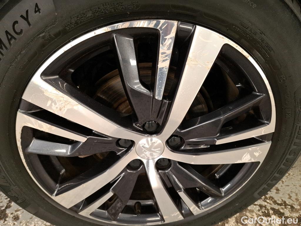  Peugeot  3008  Allure Business 1.5 HDi 130CV BVM6 E6d #40
