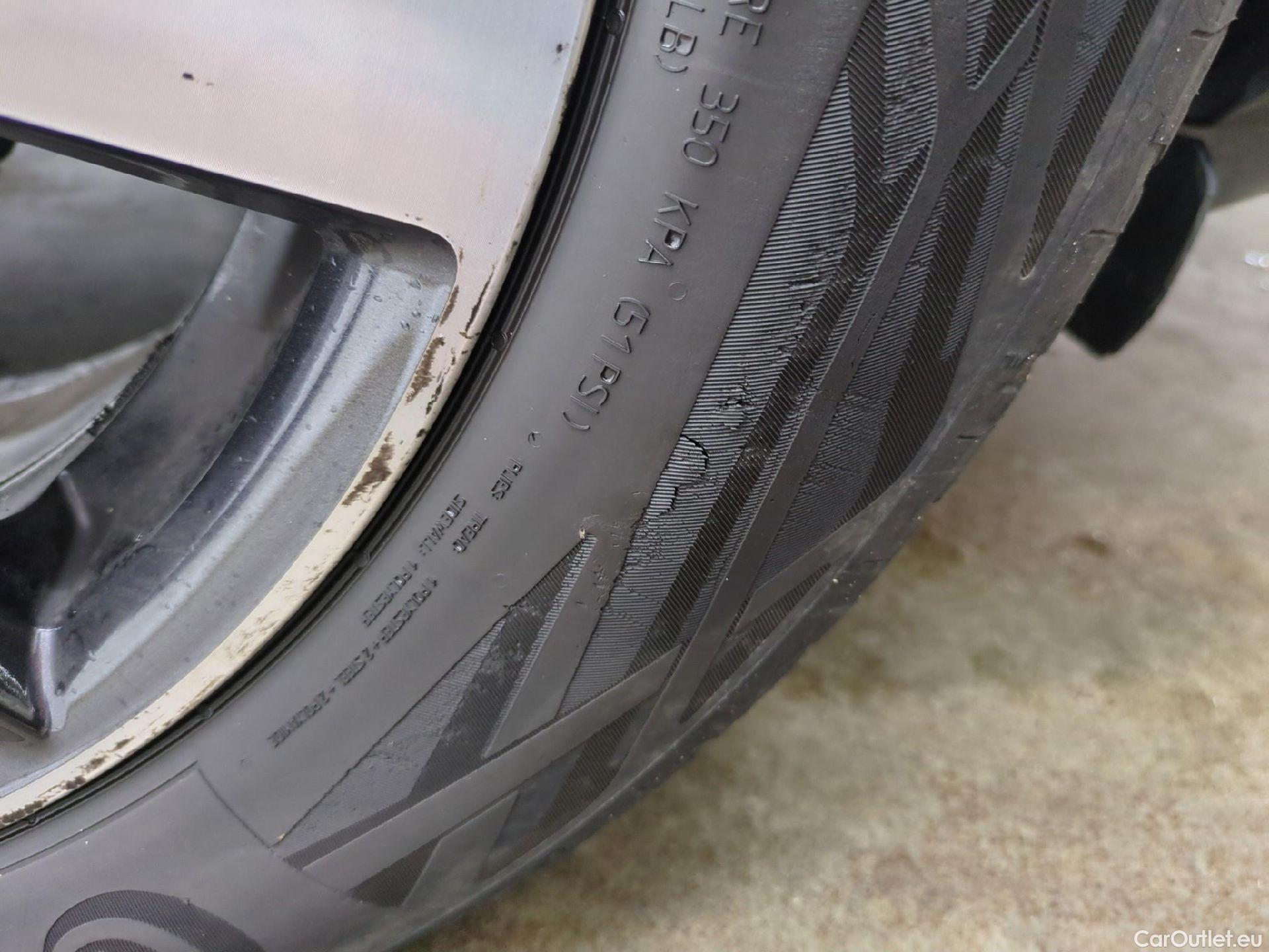  Peugeot  5008  Allure Business 1.5 HDi 130CV BVM6 E6dT #17