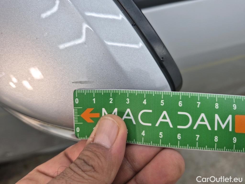  Peugeot  208  Active Business 1.6 HDi 75CV BVM5 E6 #9