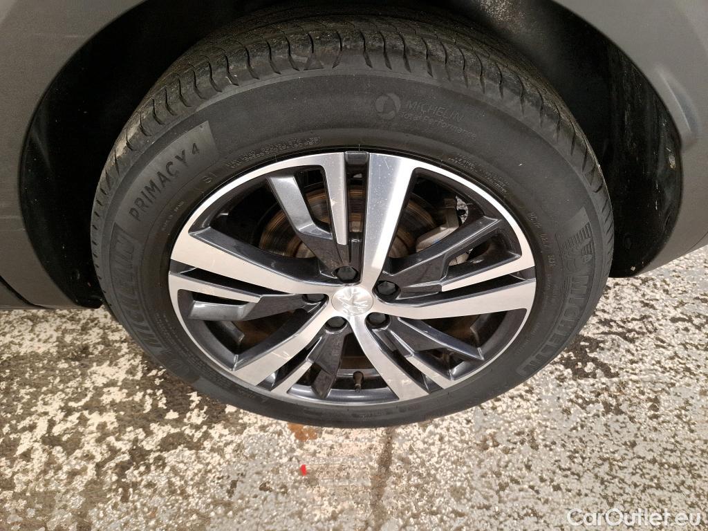  Peugeot  3008  Allure Business 1.5 HDi 130CV BVM6 E6d #33