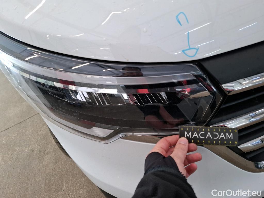  Renault  Trafic  III Fourgon L2H1 3T Grand Confort 2.0 dCi 130CV BVM6 E6d #39