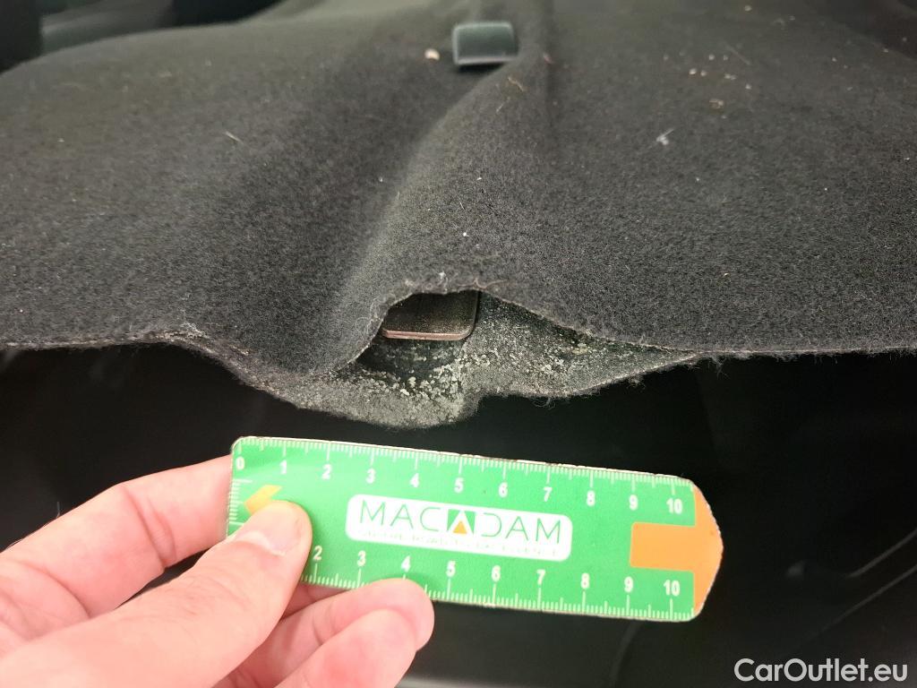  Renault  Megane  IV Berline 5pt. Société Air 1.5 dCi 90CV BVM6 E6 #13