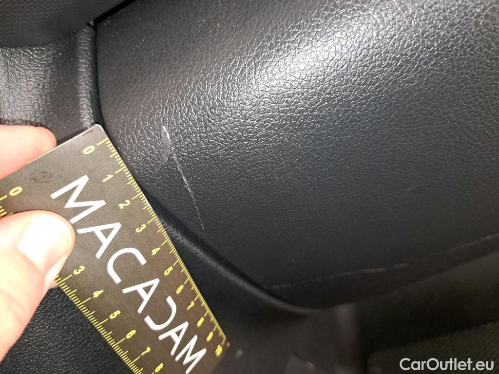  Renault  Trafic RENAULT  VU 4p Fourgon FG GCF L2H1 1300 dCi 120 #7