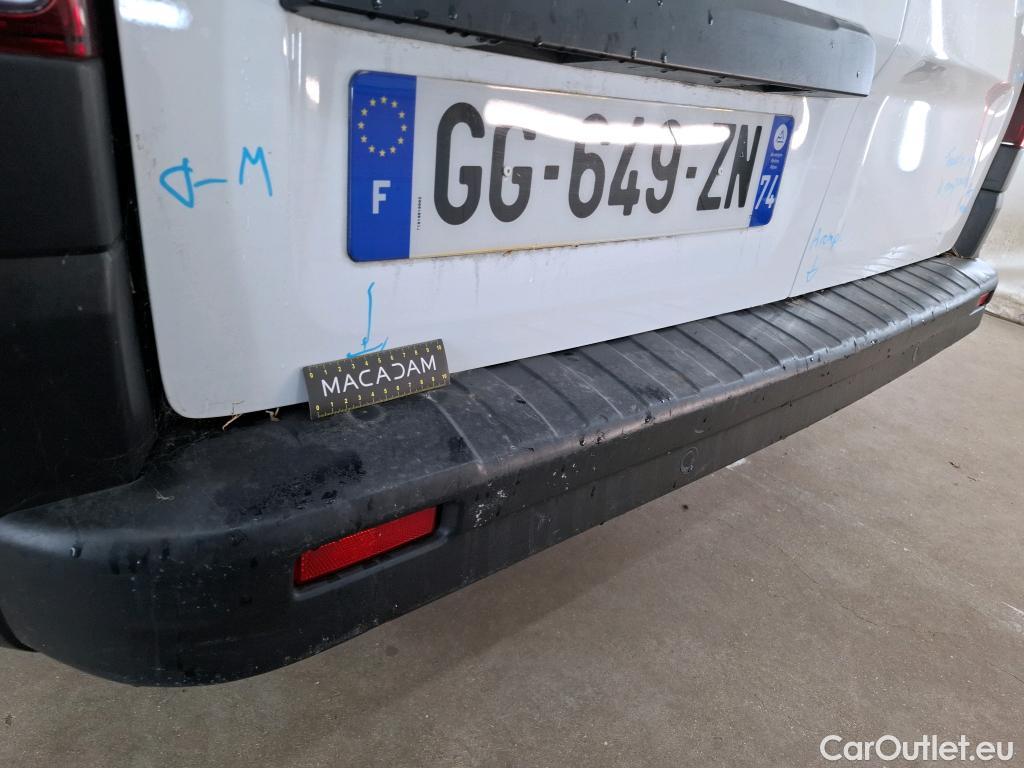  Renault  Trafic  III Fourgon L2H1 3T Grand Confort 2.0 dCi 130CV BVM6 E6d #17