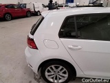  Volkswagen  Golf  VOLKSWAGEN / 2017 / 5P / BERLINA 1.6 TDI BUSINESS BMT DSG #37