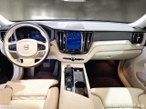  Volvo  XC60 VOLVO  / 2021 / 5P / SUV B4 D AUTOMATICO PLUS DARK #3