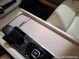 Volvo  XC60 VOLVO  / 2021 / 5P / SUV B4 D AUTOMATICO PLUS DARK #79