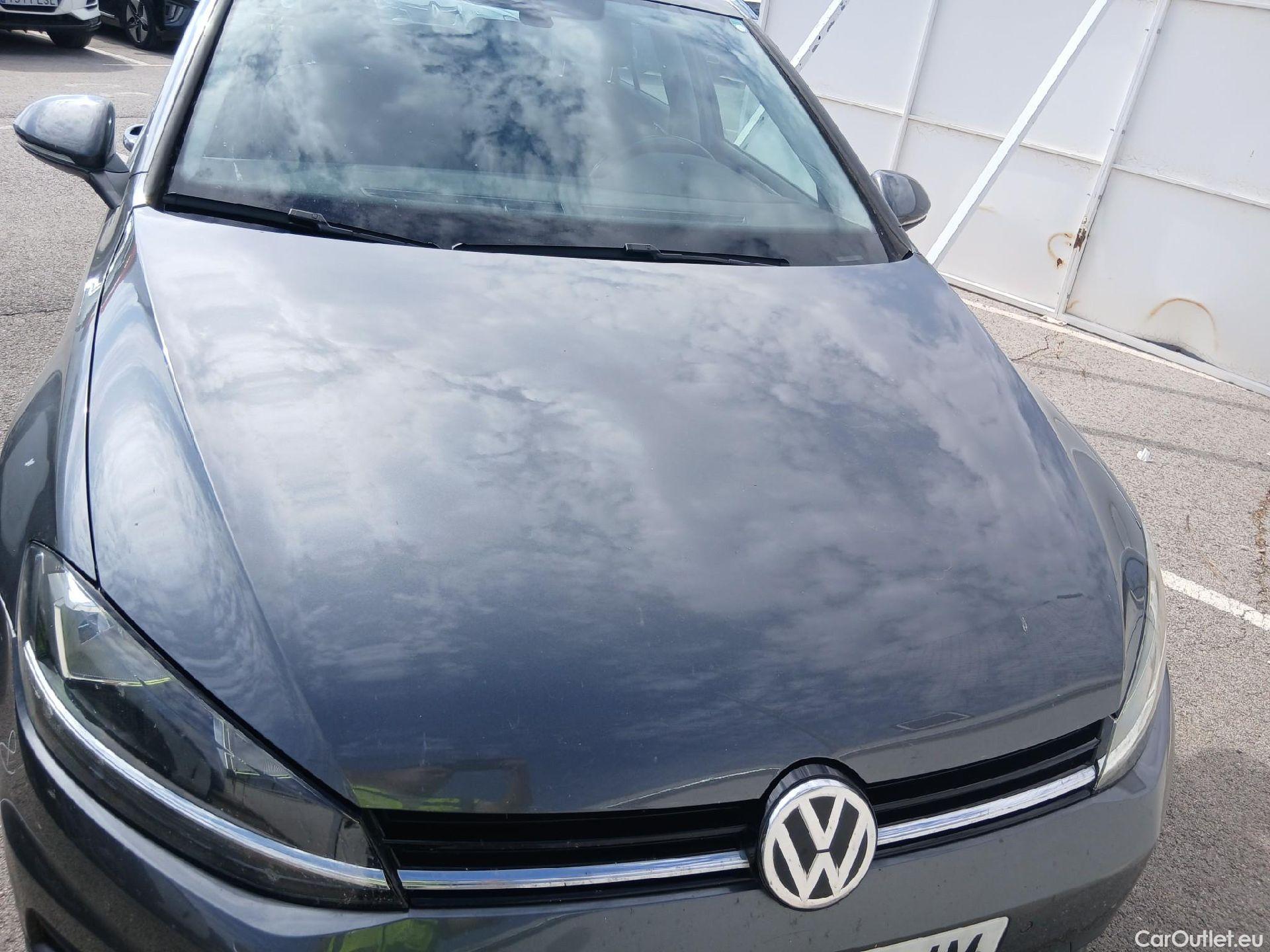  Volkswagen  Golf  VOLKSWAGEN / 2016 / 5P / familiar Last Edition 1.6 TDI 85kW(115CV) Variant #9