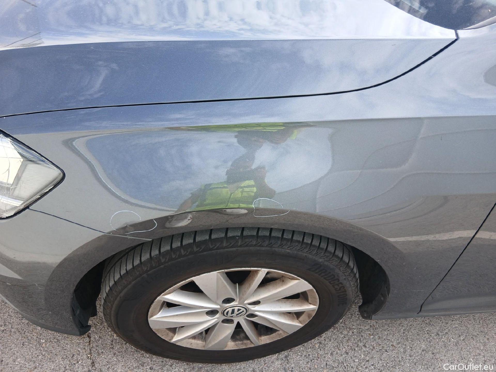  Volkswagen  Golf  VOLKSWAGEN / 2016 / 5P / familiar Last Edition 1.6 TDI 85kW(115CV) Variant #13