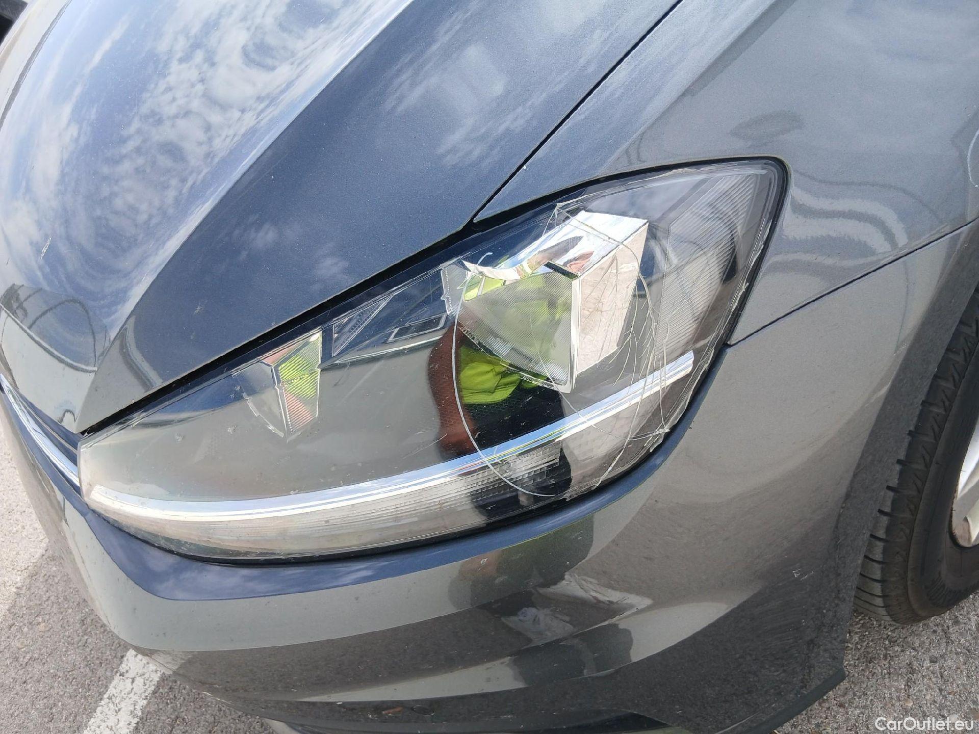  Volkswagen  Golf  VOLKSWAGEN / 2016 / 5P / familiar Last Edition 1.6 TDI 85kW(115CV) Variant #7