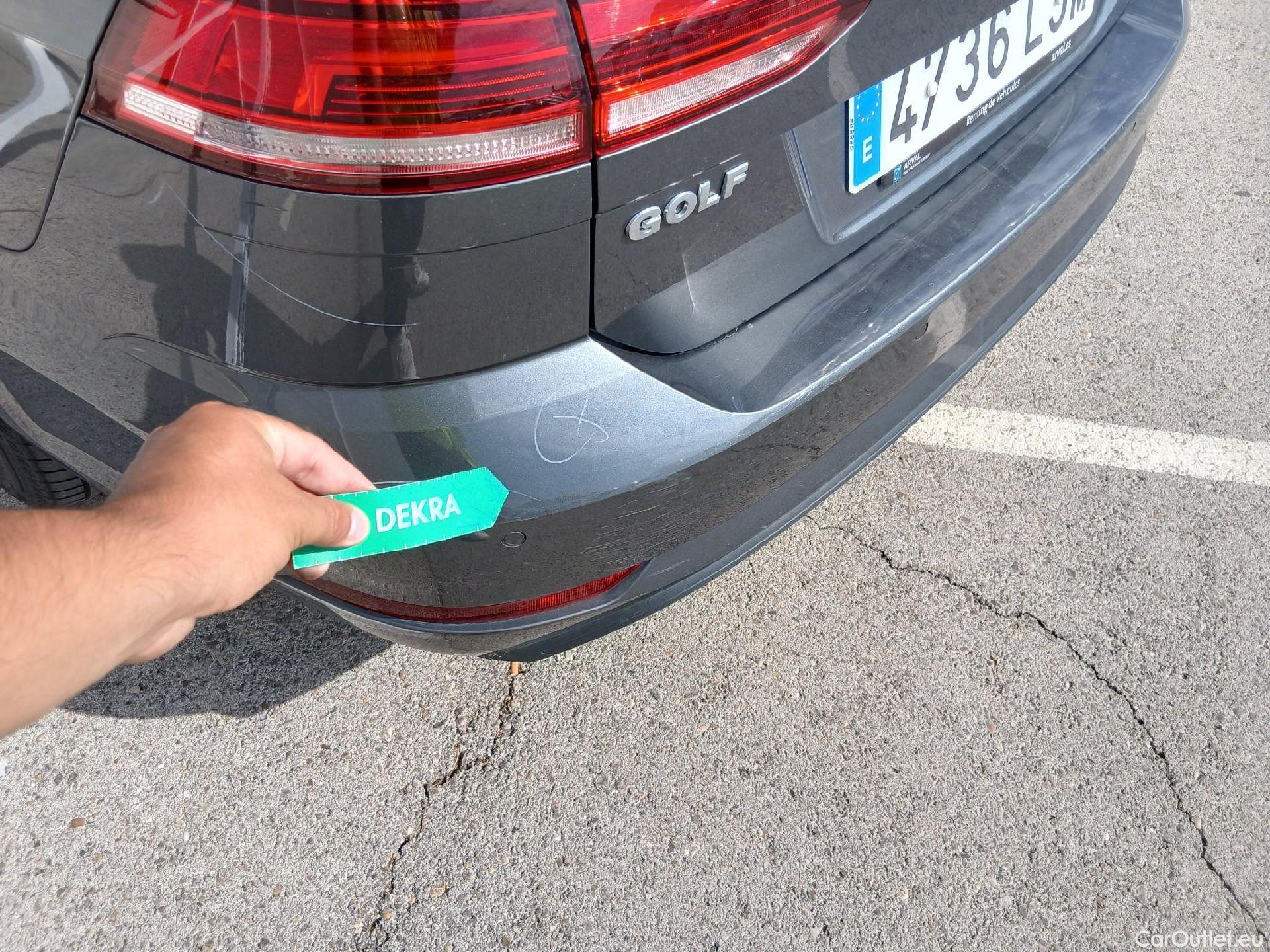  Volkswagen  Golf  VOLKSWAGEN / 2016 / 5P / familiar Last Edition 1.6 TDI 85kW(115CV) Variant #19