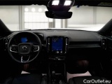  Volvo  XC 40 VOLVO XC40 / 2021 / 5P / SUV RECHARGE TWIN PLUS #3