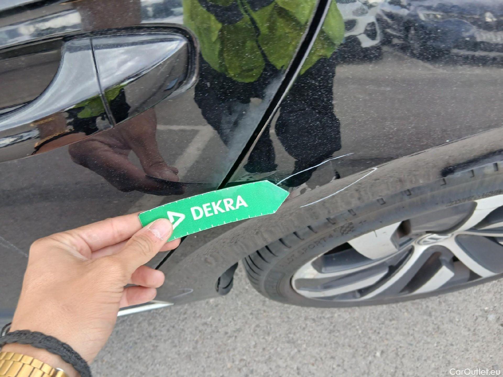  Volkswagen  Arteon VOLKSWAGEN  / 2017 / 5P / berlina con portón R-Line 2.0 TDI 110kW (150CV) #27