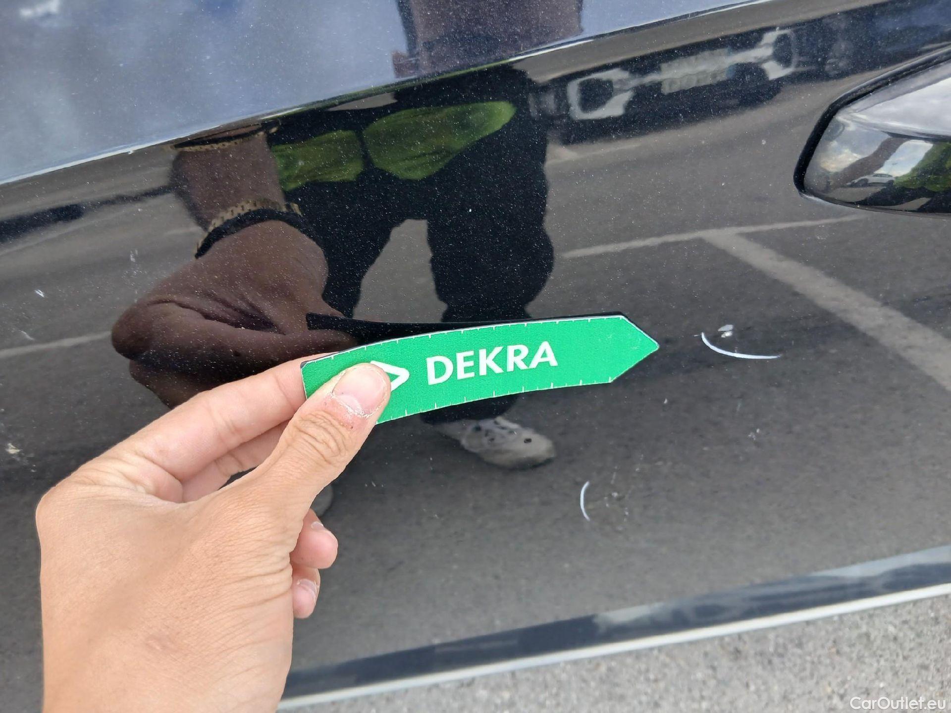  Volkswagen  Arteon VOLKSWAGEN  / 2017 / 5P / berlina con portón R-Line 2.0 TDI 110kW (150CV) #20