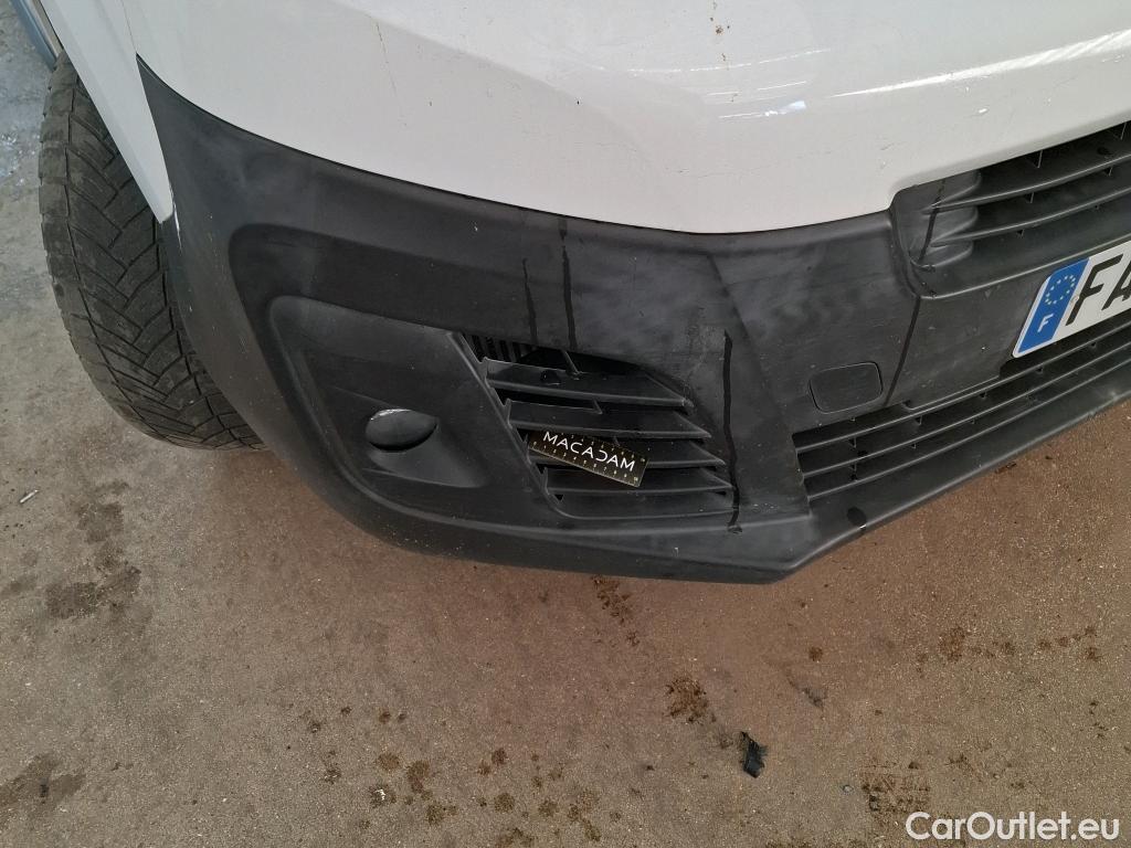  Citroen  Jumpy CITROEN  VU 4p Fourgon Taille M BlueHDi 120 S&S BVM6 Business #29